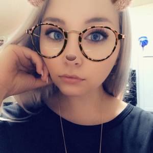 Meet your Posher, Briana